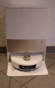 Dreame L20 Ultra Saug-Wisch-Roboter Station und Sauger