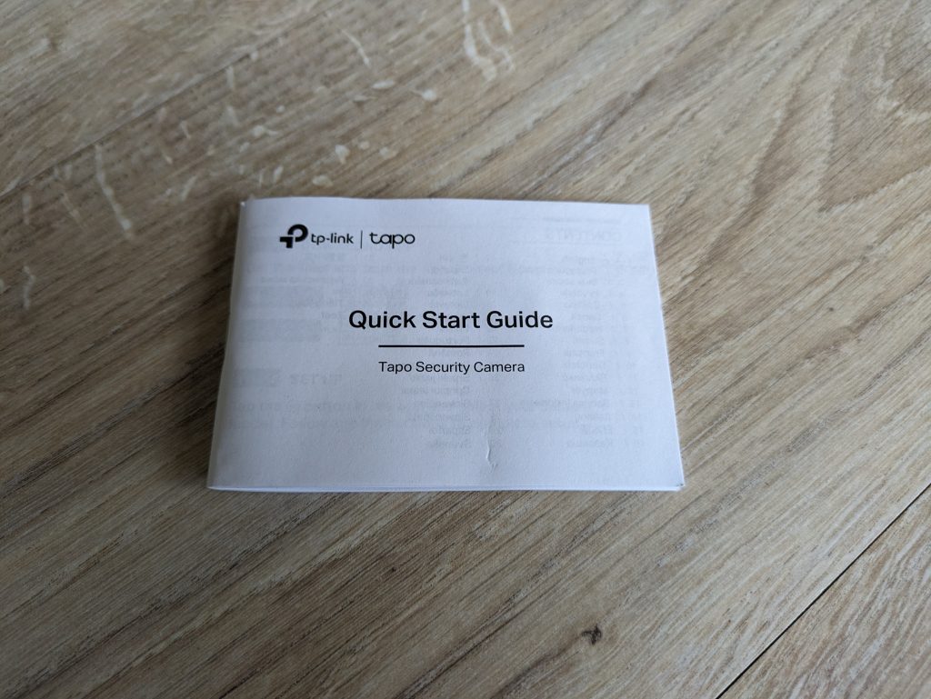 Anleitung der TP-Link Tapo C310 Überwachungskamera geschlossen