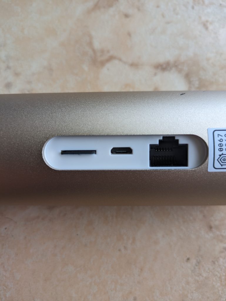 Anschlüsse der Netatmo Welcome Überwachungskamera