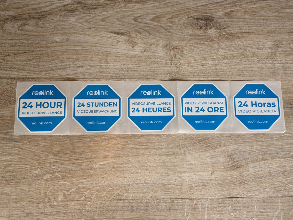 Aufkleber der Reolink Argus PT Ultra Überwachungskamera