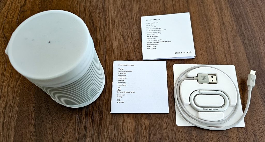 Bang & Olufsen Beosound Explore Bluetooth-Lautsprecher Lieferumfang