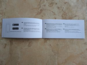 Bedienungsanleitung der Netatmo Welcome Überwachungskamera geöffnet