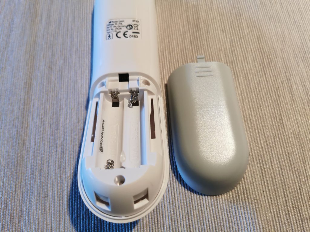 Beurer FT 85 Stirnthermometer Batteriefach geöffnet