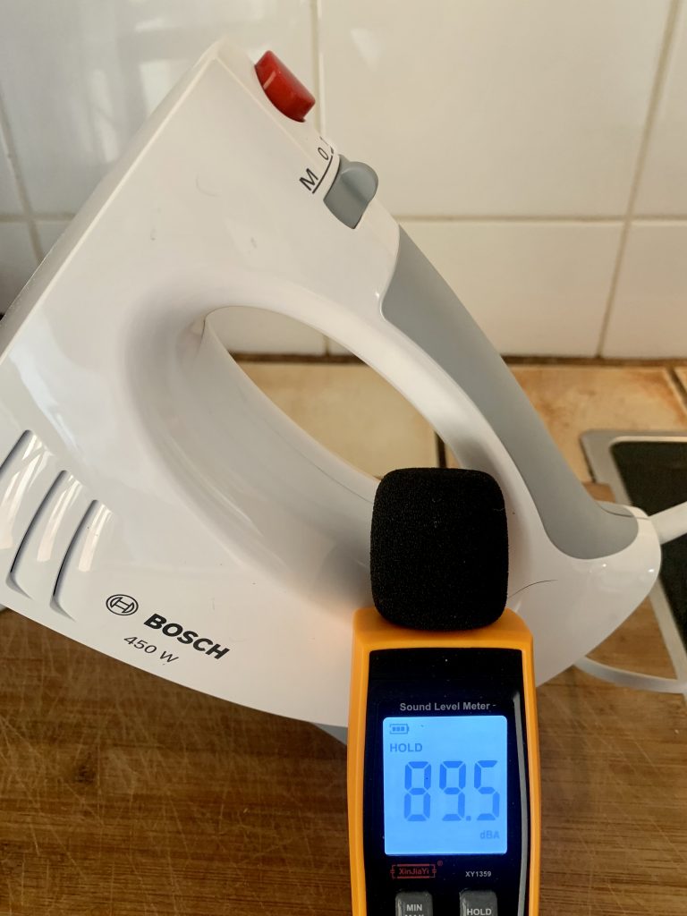 Bosch MFQ3530 Handmixer Lautstärke in Dezibel