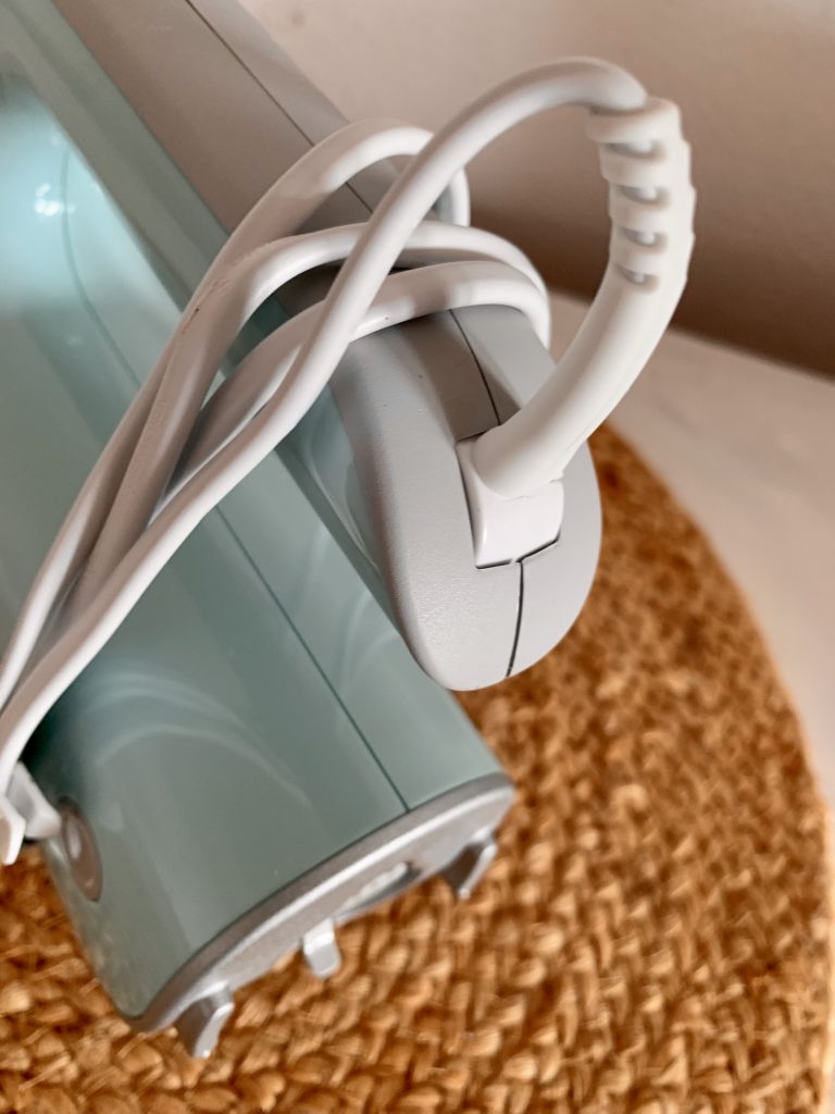 Bosch Styline MFQ40302 Handmixer Drehgelenk am Kabel