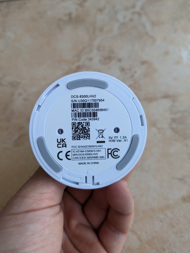 D-Link DCS 8300LHV2 mydlink Überwachungskamera von unten