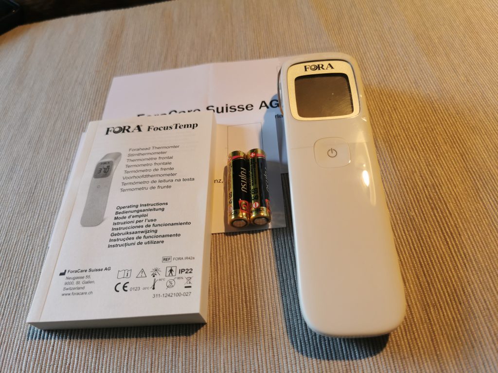 FORA IR42 Stirnthermometer Lieferumfang