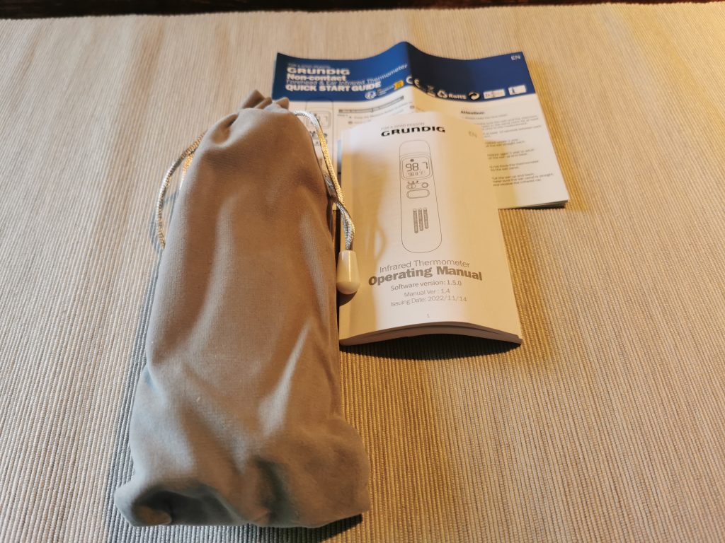Grundig 20021 Stirnthermometer Lieferumfang