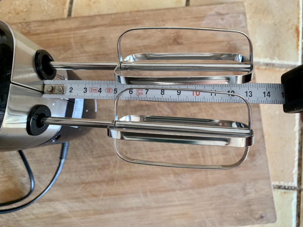 Grundig HM 5040 Handmixer Länge der Rührbesen