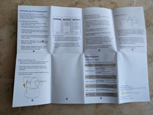 HiKam Q8 Überwachungskamera geöffnete Bedienungsanleitung zweite Ansicht