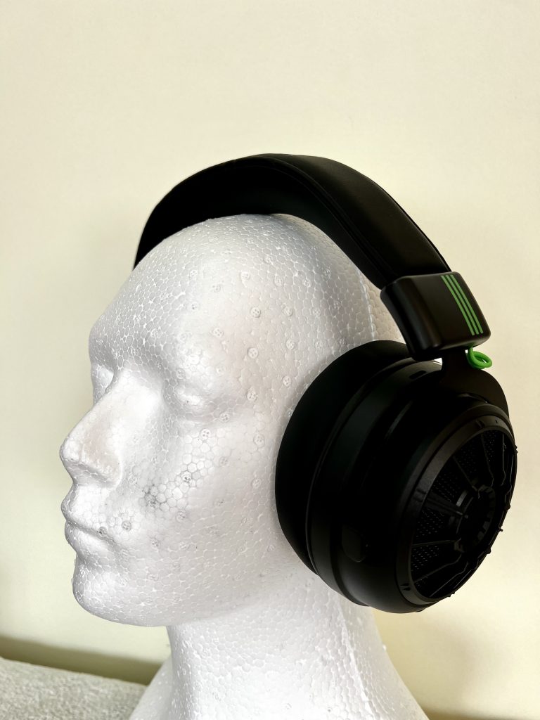 EKSA Star Engine E5000 Pro Headset von der Seite