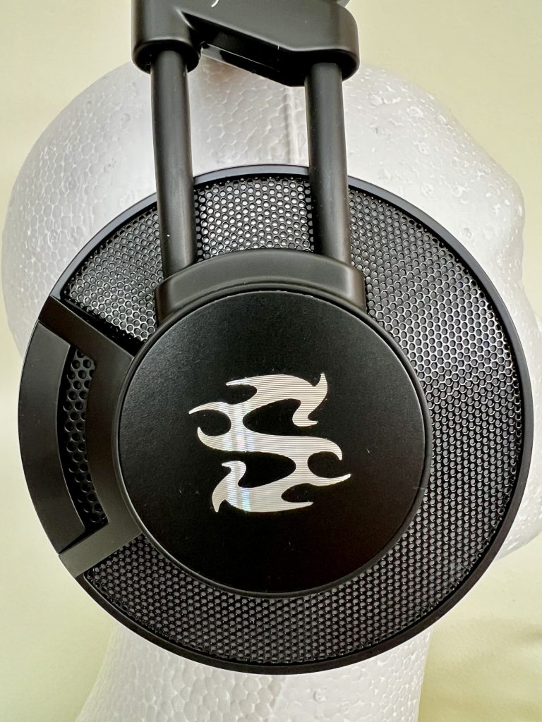 Sharkoon Skiller SGH2 Headset von der Seite