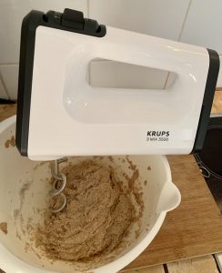 Krups 3 Mix GN5021 Handmixer gekneteter Sauerteig