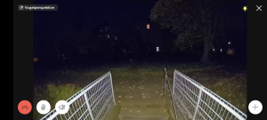 Maximale Helligkeit der Ring Spotlight Cam Pro Überwachungskamera im Vollbild