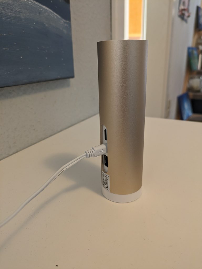 Netatmo Welcome Überwachungskamera auf Komode v2