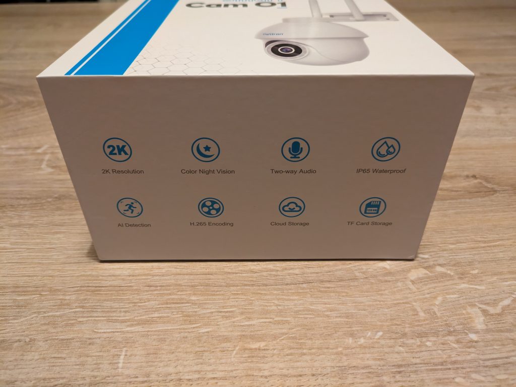 Owltron O1 Überwachungskamera von vorne zweite Ansicht