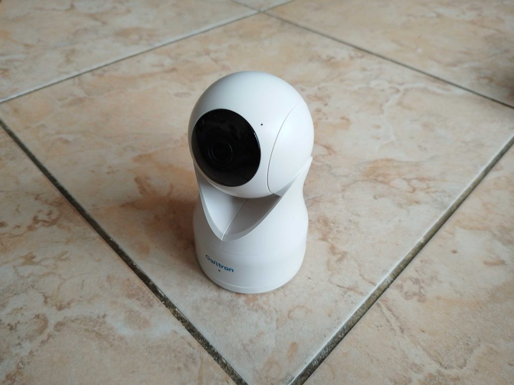 Owltron W1 Überwachungskamera von vorne