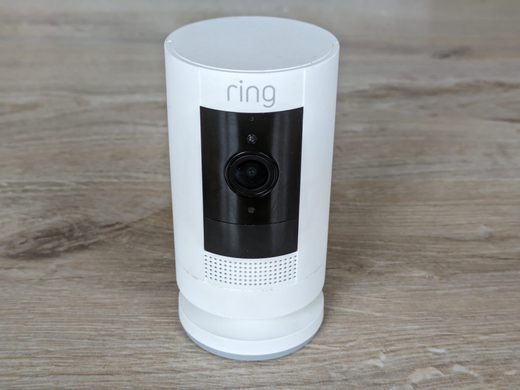 Ring Stick Up Cam Battery Überwachungskamera von vorne