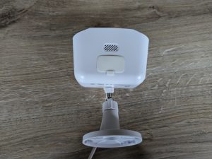 SD-Kartenlot der D-Link DCS 8620L Überwachungskamera geschlossen