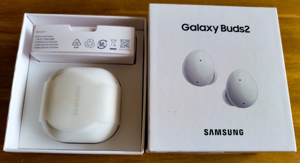 Samsung Galaxy Buds 2 Kopfhörer Verpackung geöffnet (2)