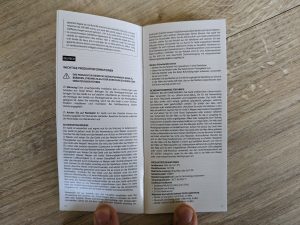 Sicherheitshinweise der Ring Stick Up Cam Pro Überwachungskamera geöffnet