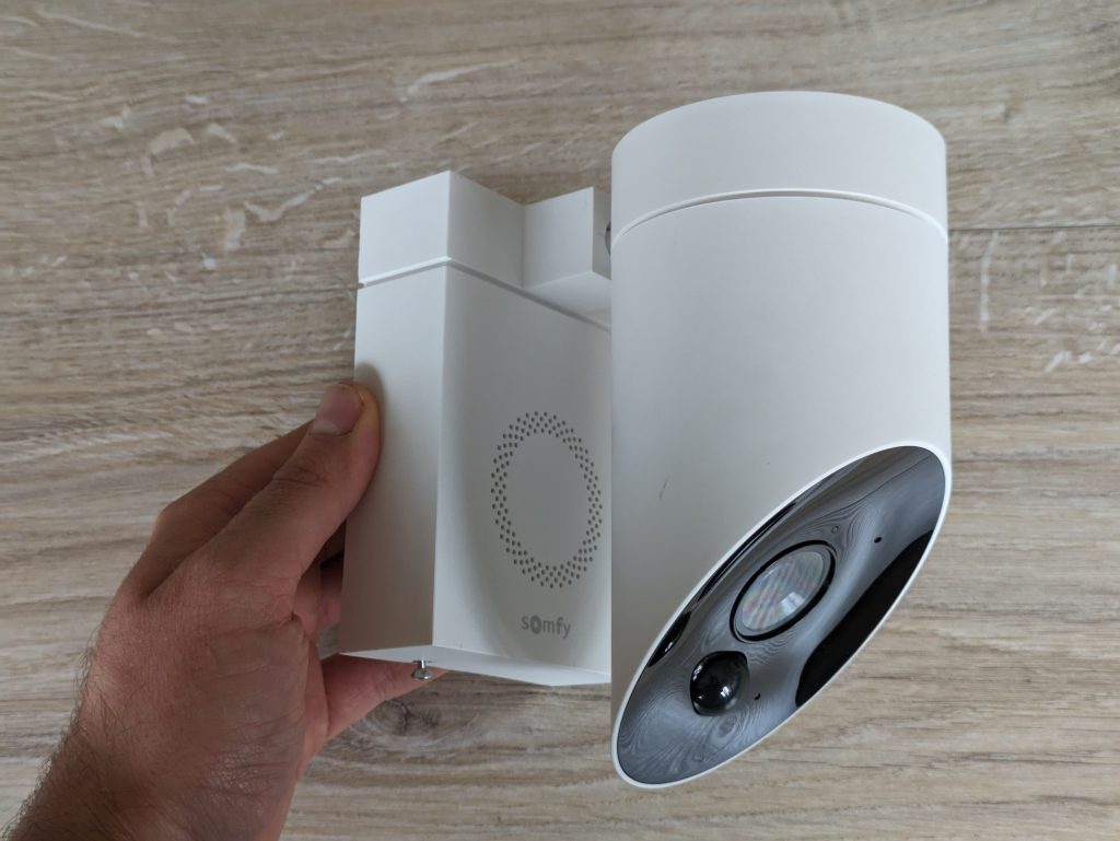 Somfy 2401563 Überwachungskamera seitliche Ansicht