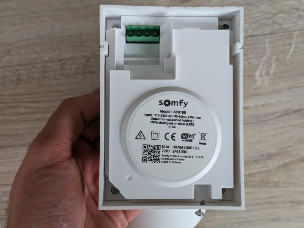 Somfy 2401563 Überwachungskamera von hinten