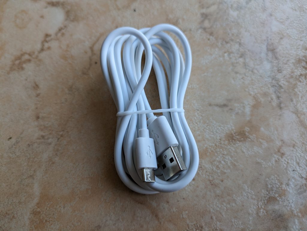 USB-Kabel der D-Link DCS 8300LHV2 mydlink Überwachungskamera