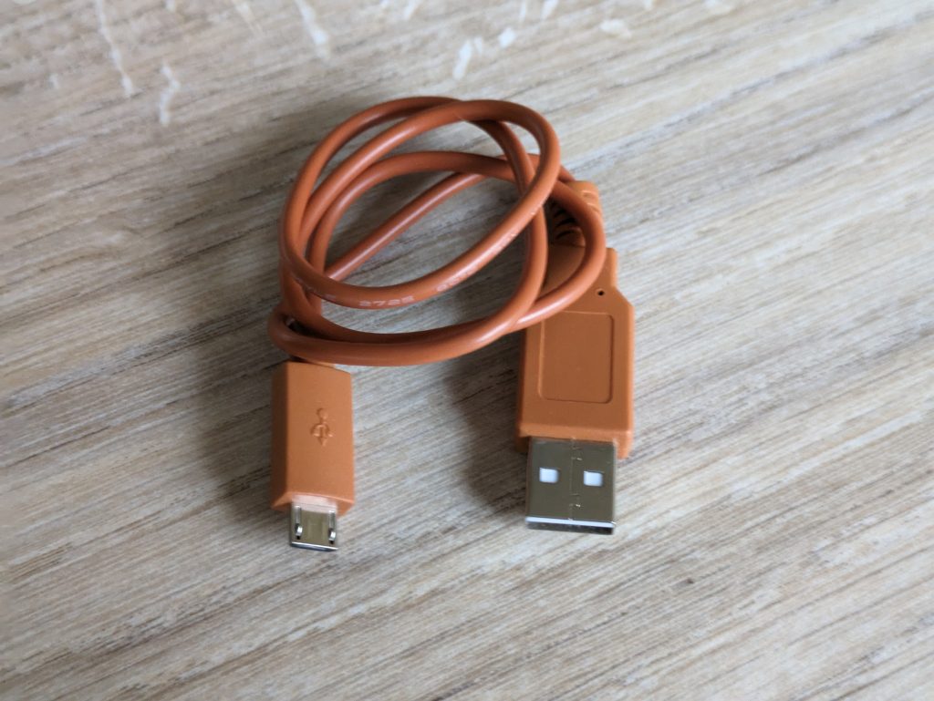 USB-Kabel der Ring Stick Up Cam Battery Überwachungskamera
