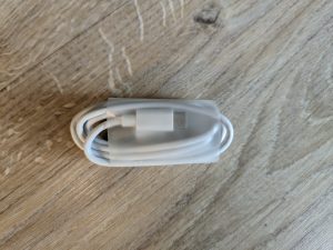 Verbindungskabel der Reolink Argus PT Ultra Überwachungskamera