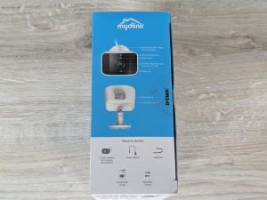 Verpackung der D-Link DCS 8620L Überwachungskamera von links