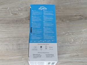 Verpackung der D-Link DCS 8620L Überwachungskamera von rechts