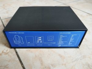 Verpackung der Mountain Makalu 67 Gaming-Maus von der rechten Seite