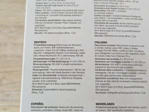 Verpackung der Netatmo Presence Überwachungskamera von hinten in der Nahansicht