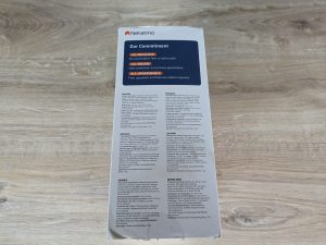 Verpackung der Netatmo Presence Überwachungskamera von rechts