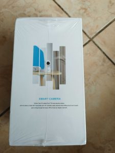 Verpackung der Owltron W1 Überwachungskamera von rechts