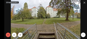 Vollbild der Ring Spotlight Cam Pro Überwachungskamera mit HDR