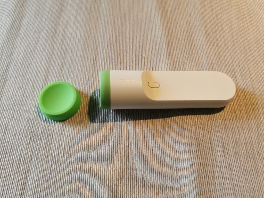Withings Thermo Schläfenthermometer Schutzkappe entfernt