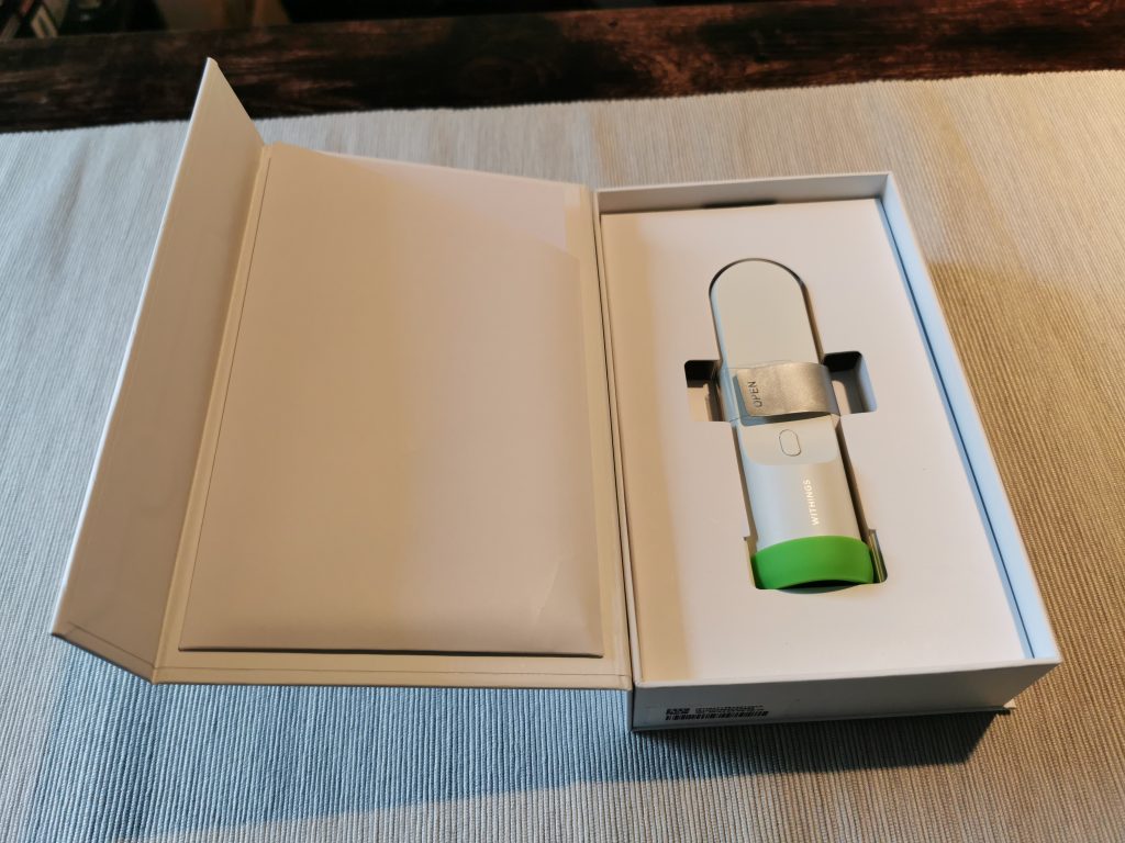 Withings Thermo Schläfenthermometer Verpackung geöffnet