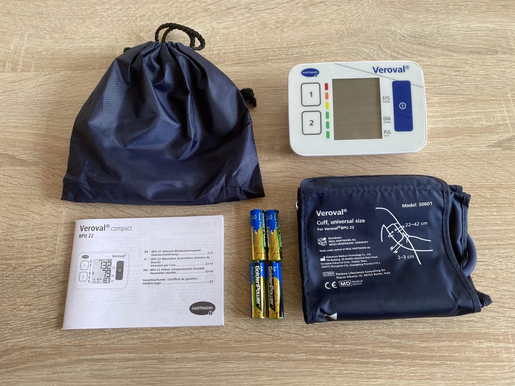 Veroval Compact Oberarm-Blutdruckmessgerät ausgepackt