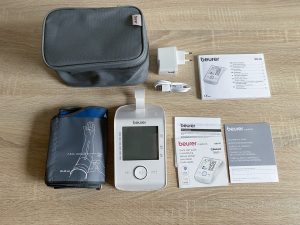 Beurer BM 85 Oberarm-Blutdruckmessgerät ausgepackt