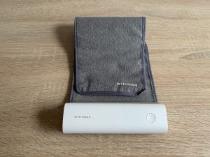 Withings BPM Connect Oberarm-Blutdruckmessgerät mit Manschette