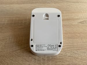 Omron M3 Comfort Oberarm-Blutdruckmessgerät Unterseite
