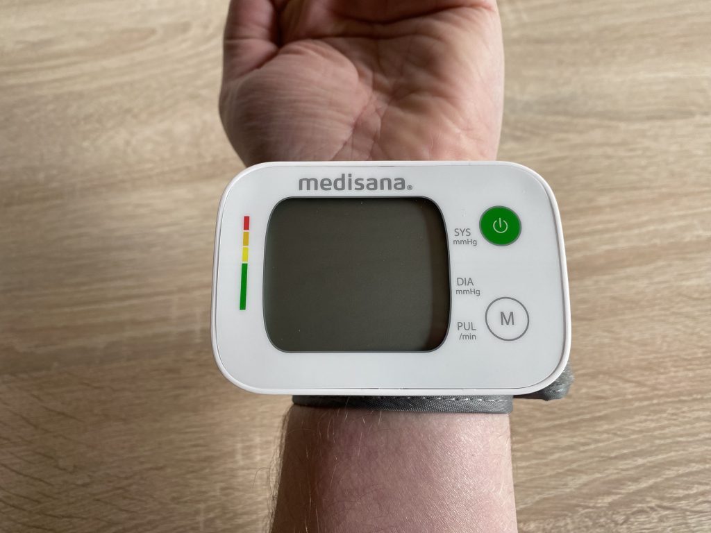 Medisana BW 335 Handgelenk-Blutdruckmessgerät am Handgelenk