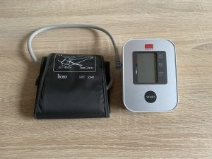 Boso medicus X Oberarm-Blutdruckmessgerät mit Manschette