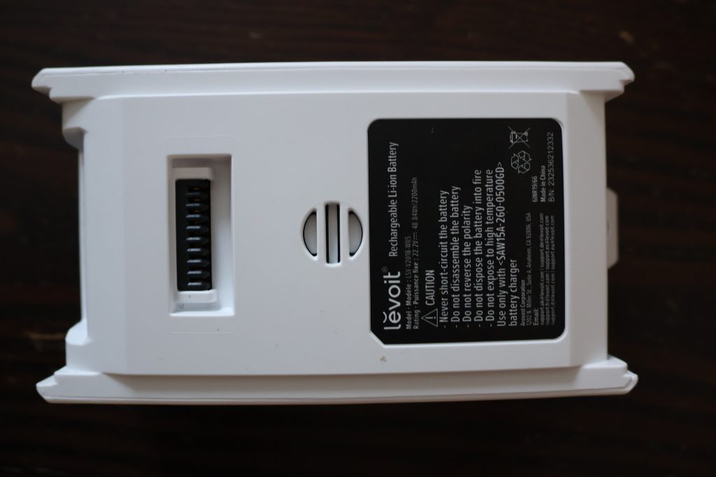 Levoit LVAC-200 Staubsauger Akku Rückseite