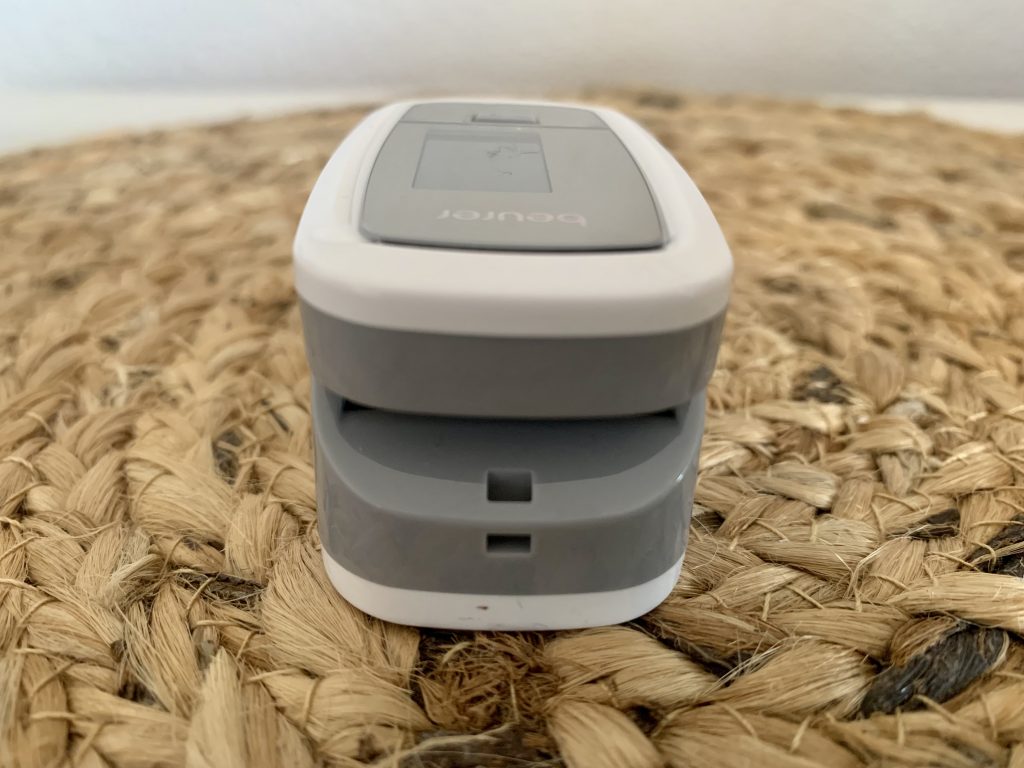 Beurer PO 30 Pulsoximeter von hinten