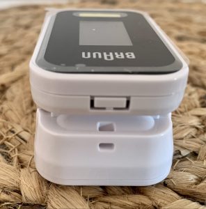 Braun Healthcare Pulsoximeter 1 von hinten