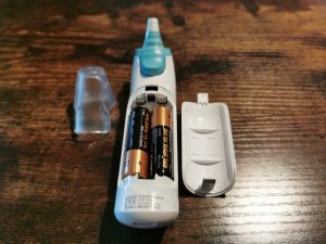 Braun ThermoScan 6 Ohrthermometer Batteriefach geöffnet
