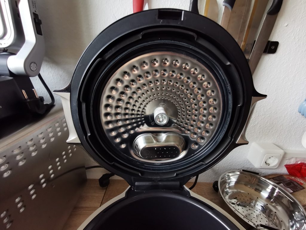 Cook4me Touch WiFi Deckel montiert
